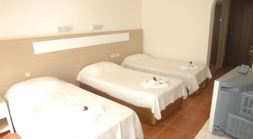 Ideal Beach Hotel Kargıcak Extérieur photo