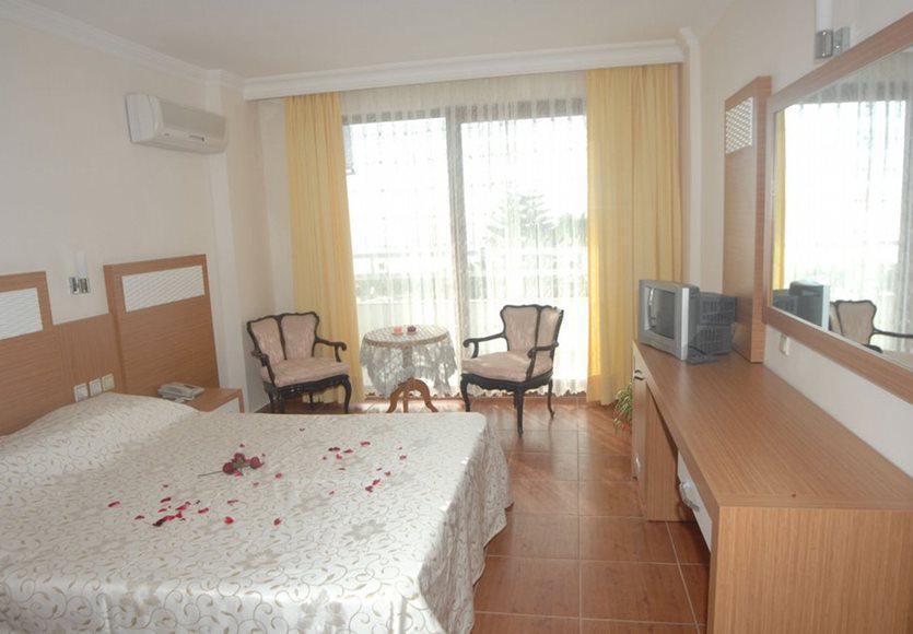 Ideal Beach Hotel Kargıcak Extérieur photo